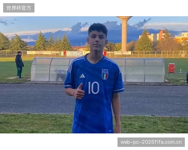 中后卫伊纳西奥凭借稳定的防守和出色的出球能力，在国家队站稳脚跟。